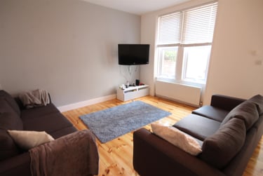 6 bed house, Brentwood Gardens, Jesmond, Newcastle, NE23LP - Image 1